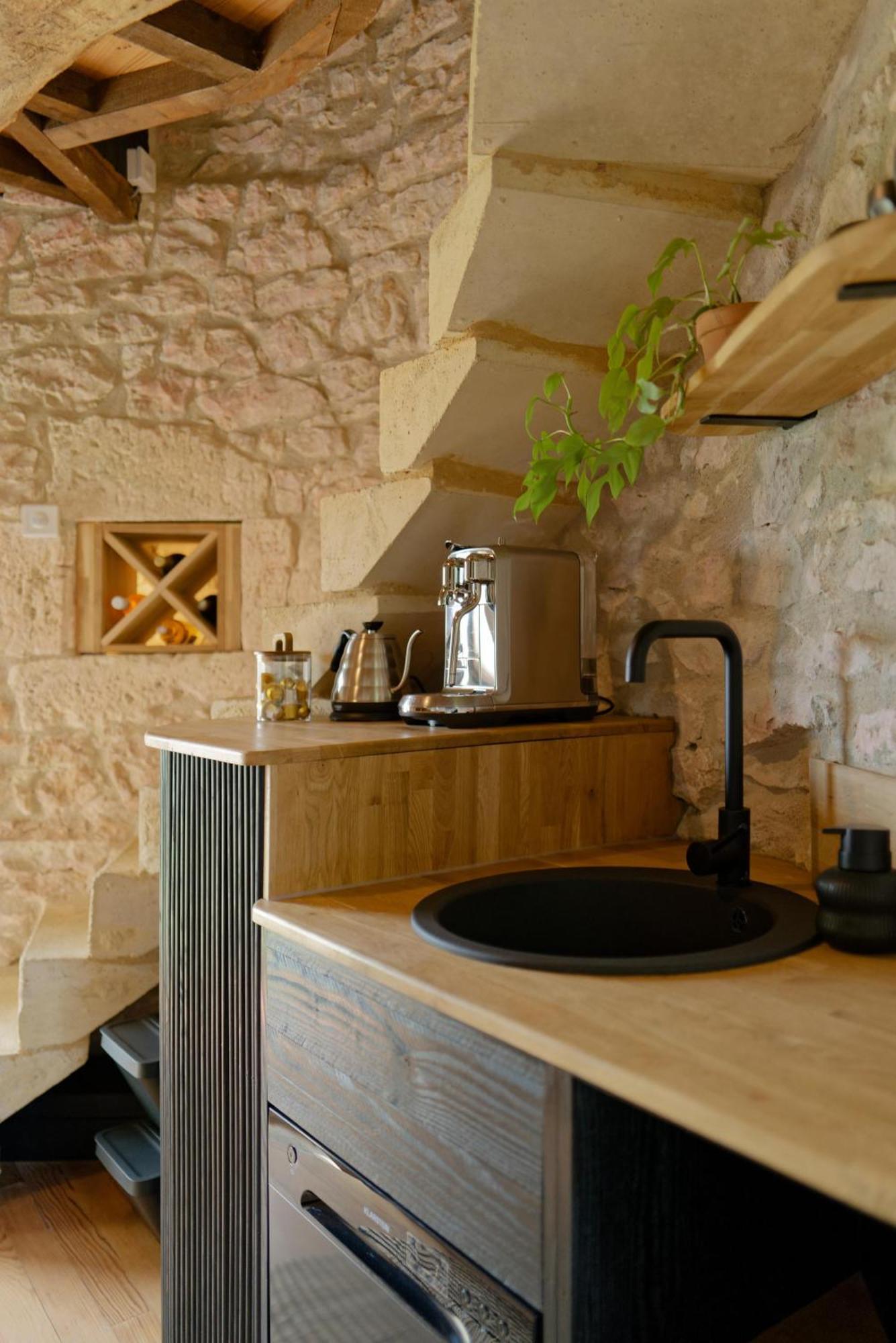 Enchanting Windmill Retreat Loubes-Bernac Exterior photo